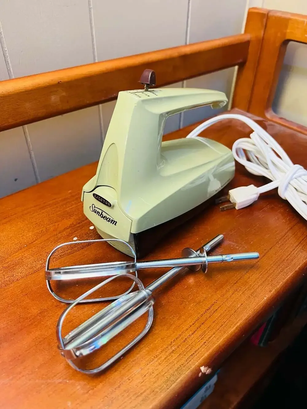 Sunbeam vintage mixmaster